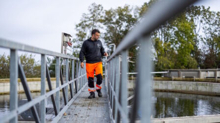 Medarbejder på et renseanlæg